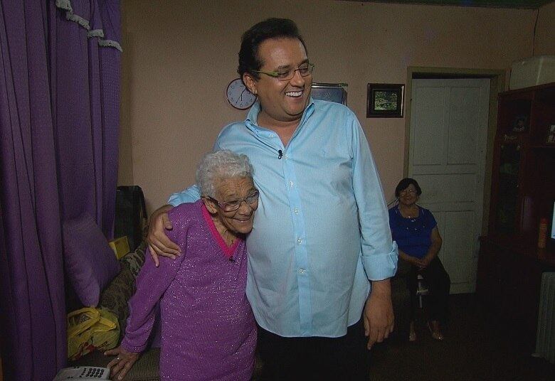 Dona Gercina é de
Barueri, na Grande São Paulo. Ela tem sete filhos, mas um deles, que foi criado
apenas pelo pai, sempre viveu distante