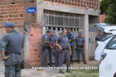 Negociação para libertação dos reféns durou quase três horas