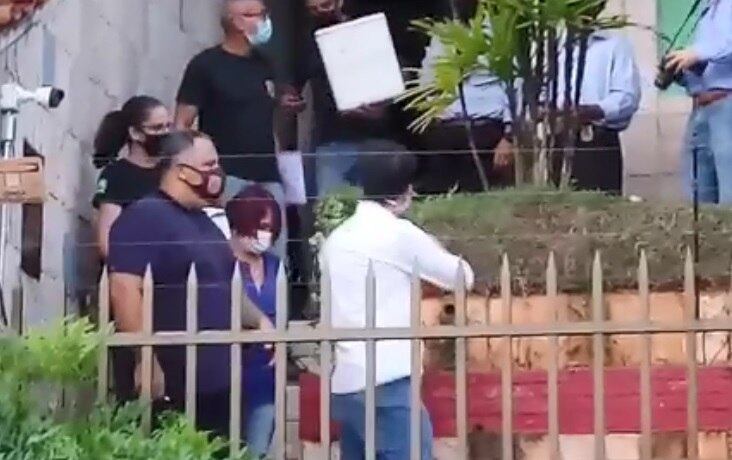 Mônica responde a processo em liberdade
