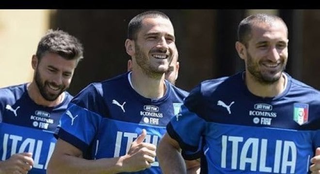 A bequeira BBC, Barzagli-Bonucci-Chiellini, na seleção "Azzurra"