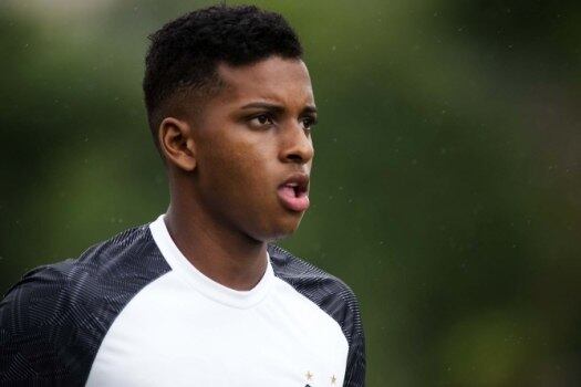 O valor corresponde à multa rescisória do contrato de Rodrygo com o Santos