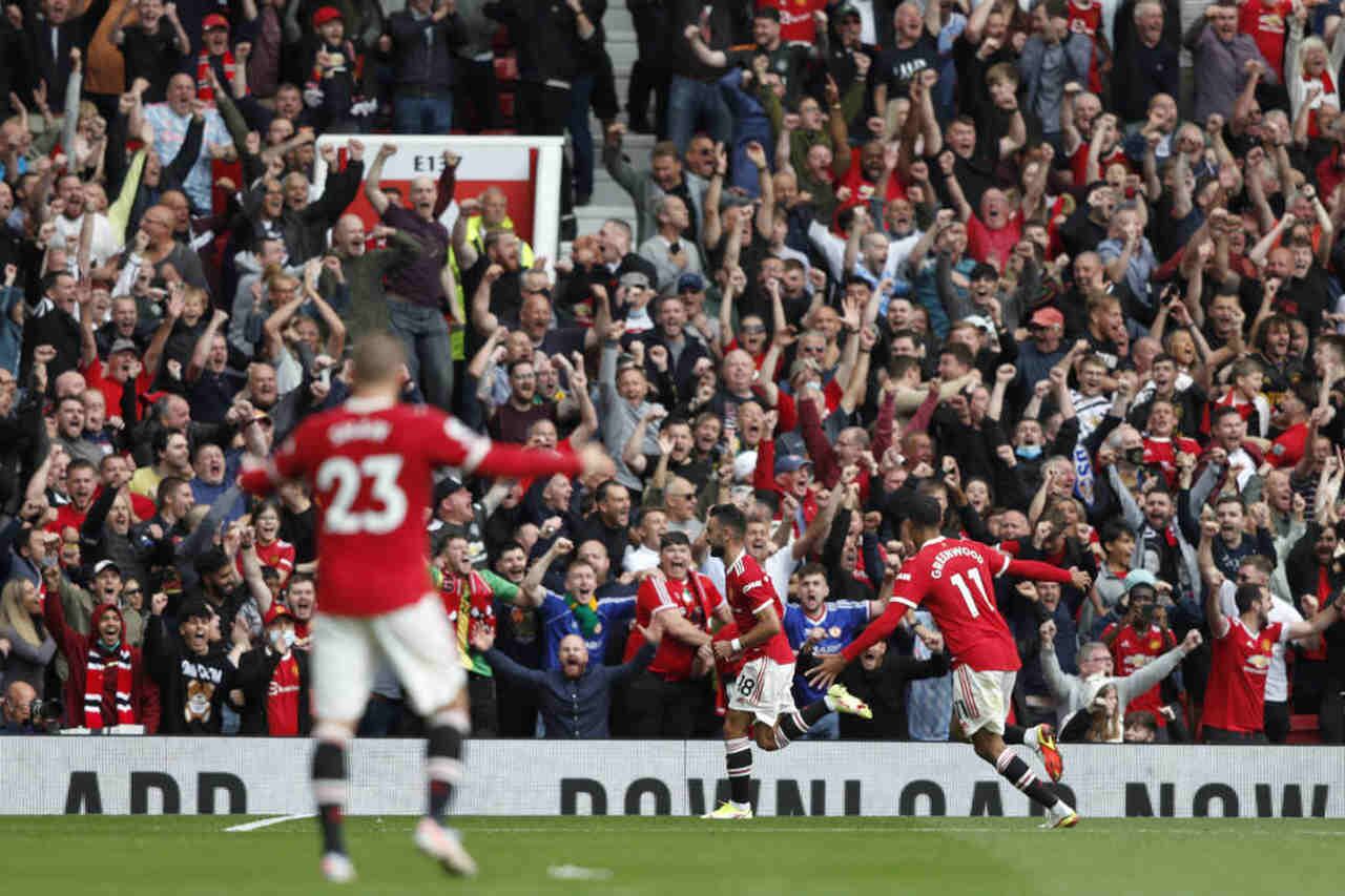 2º lugar: torcida do Manchester United (ING)