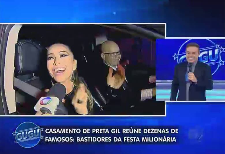 

A primeira a mandar sua mensagem a Gugu Liberato foi Sabrina
Sato.



— Gugu, Gugu, Gugu! Meu pintinho amarelinho, cabe aqui na
minha mão, na minha mão. Ele bate as asas e faz piu pui. Gugu, nós te amos.
Nosso, posso falar uma coisa, vendo a Preta emocionada aquele jeito dá vontade
[de casar]. Ela estava perfeita. Um beijo, Gugu!



+ "Adoro ele desde a época de Chiquititas", diz Bruno Gagliasso sobre Gugu

+ Conheça os famosos que foram padrinhos de casamento de Preta Gil e Rodrigo Godoy

+ Gugu está no Facebook! Curta

+ Siga o perfil da atração no Twitter