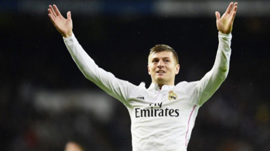 O meia alemão Kroos também venceu a Liga dos Campeões quatro vezes, porém, três pelo Real Madrid e uma com o Bayern de Munique