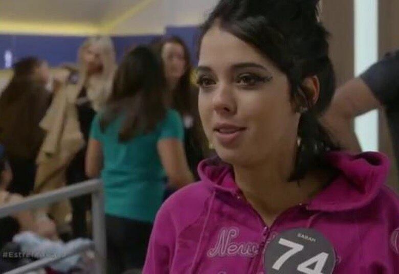 Sarah, por sua vez, estava determinada em seguir em frente na disputa. Mas, com o passar do tempo, ela pensou melhor no que preferiria fazer.

— Ela [Gabrielle] falou primeiro sobre a desistência e eu fiz ela ficar. Tanto que ela não ia desistir. Depois que eu consegui fazer ela não desistir, eu comecei a pensar mais em mim. "E eu? Você ajudou o outro, mas e você? Você está bem para isso?" Aí eu comecei a repensar
