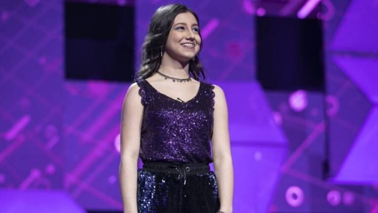 Yasmin Giacomini impressionou os especialistas em sua última apresentação no Canta Comigo Teen 2. Os jurados se arrepiaram com o talento da competidora ao cantar a música I Want To Know What Love Is, da banda Foreigner, mas, infelizmente, não se manteve na competição