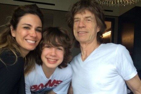Luciana Gimenez publicou foto com o filho e Mick Jagger