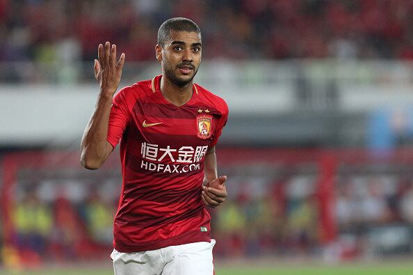 Alan - Atacante - Guangzhou Evergrande - 27 anos
Alan surgiu como uma joia no Fluminense, mas quando se firmou na equipe foi vendido para o Red Bull Salzburg. Na Áustria, o atacante virou ídolo e fez mais de 100 jogos pela equipe. O atleta está em sua terceira temporada no Guangzhou Evergrande da China, onde também virou ídolo
Valor em 2016 - 3 milhões euros / Valor em 2017 - 6,5 milhões de euros (+116,7%)

