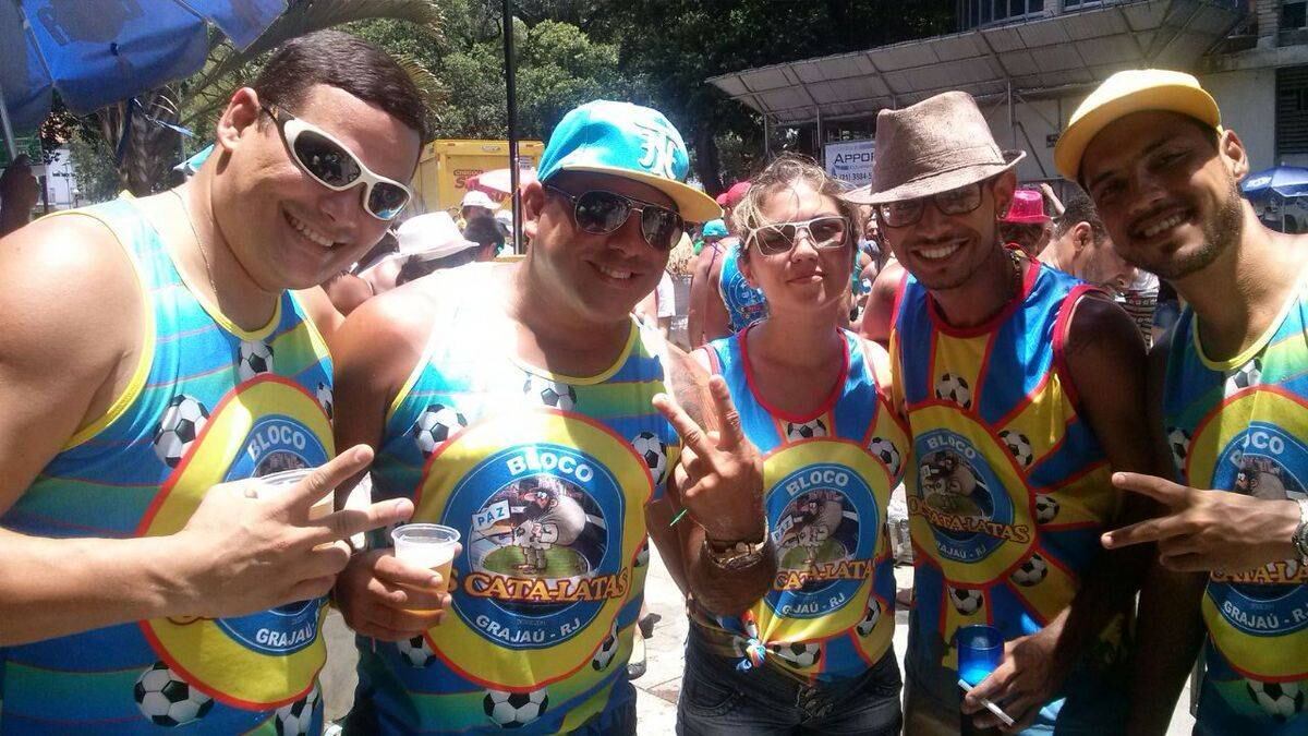 Diversos blocos se apresentaram neste sábado (3) na abertura não-oficial do Carnaval carioca