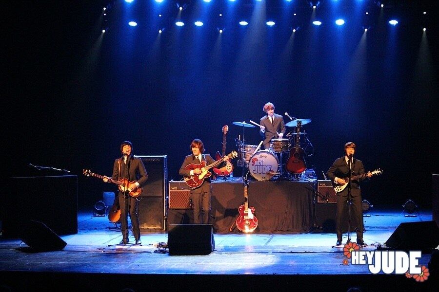 Hey Jude & Orquestra se apresentam em São Paulo
