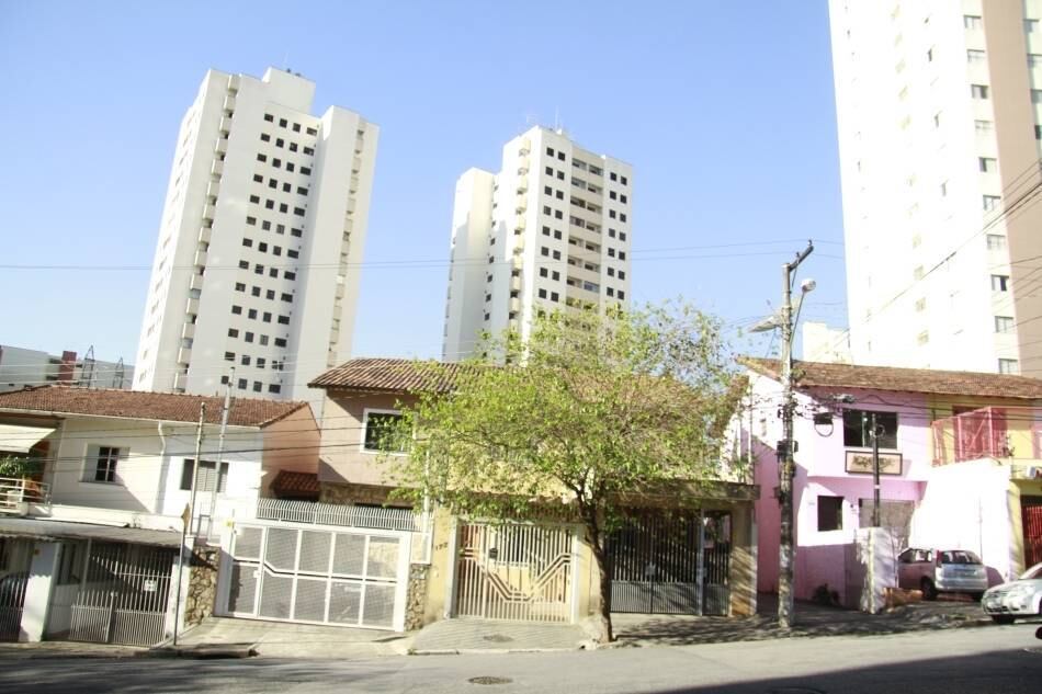 Número de ações judiciais por falta de pagamento da taxa do condomínio subiu 41,19% totalizando 929, na comparação com julho