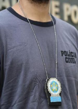 Homem é preso pela Polícia Civil
