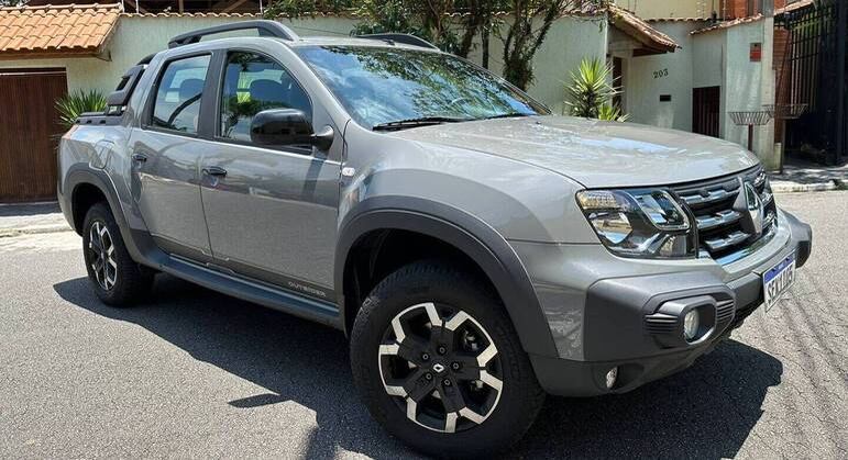 Renault Oroch Iconic tem visual aventureiro com alguns itens da Outsider (na foto, é uma Outsider 1.3)