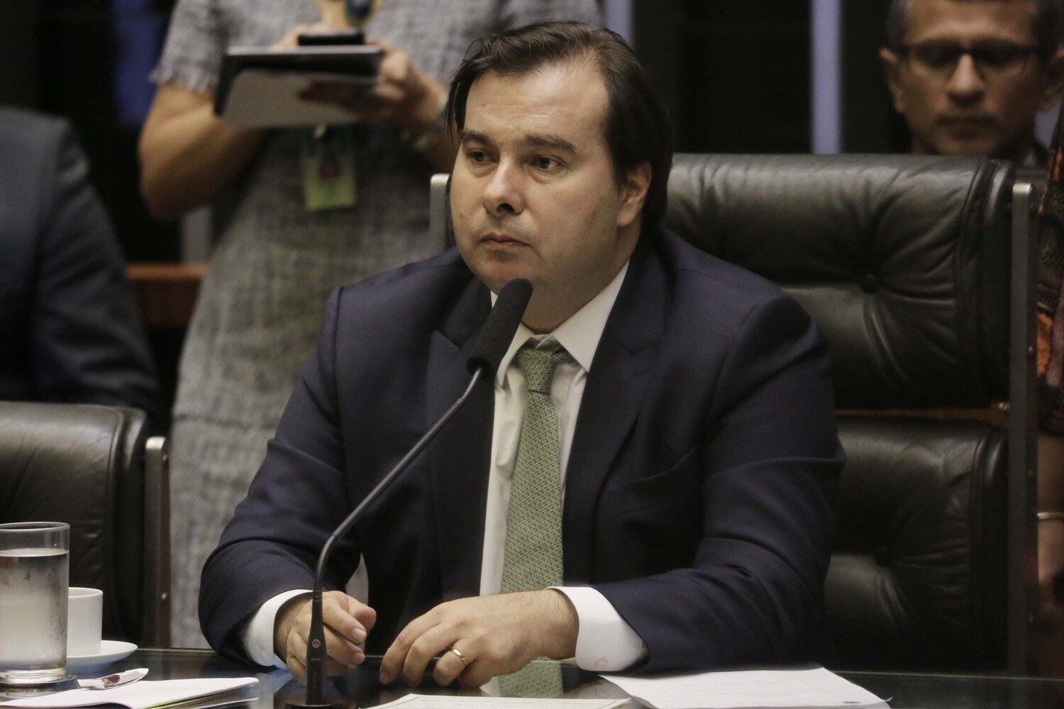 Maia propôs apresentação de um "pré-relatório"