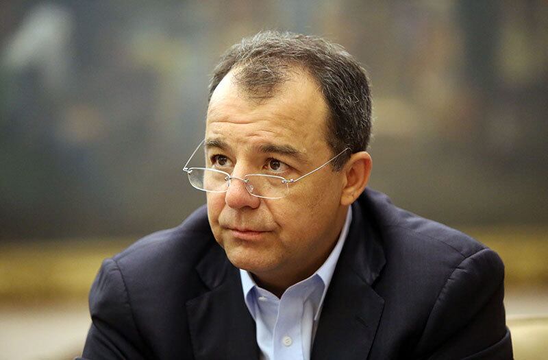 Cabral foi preso sob acusação de comandar um esquema de corrupção em obras públicas quando era governador do Rio de Janeiro