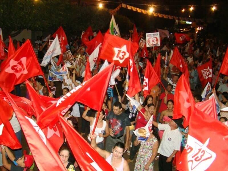No momento, 21 envolvidos no caso do mensalão estão cumprindo
pena. Saiba mais a seguir   