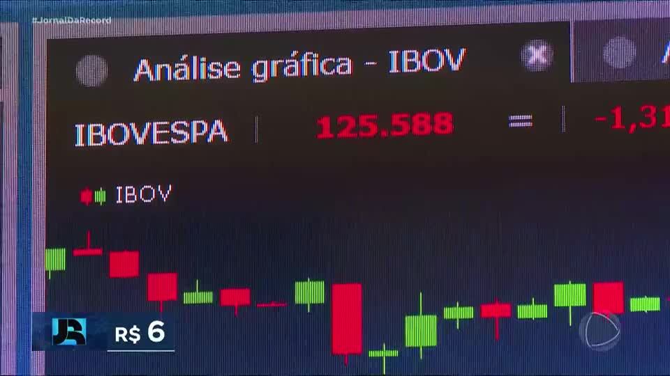 Guerra tarifária faz dólar bater os R$ 6 e fechar o dia cotado a R$ 5,99