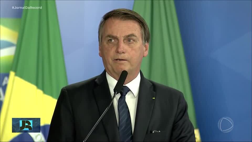 ‘Abin paralela’: PF indicia Bolsonaro e outras 36 pessoas por esquema de espionagem ilegal
