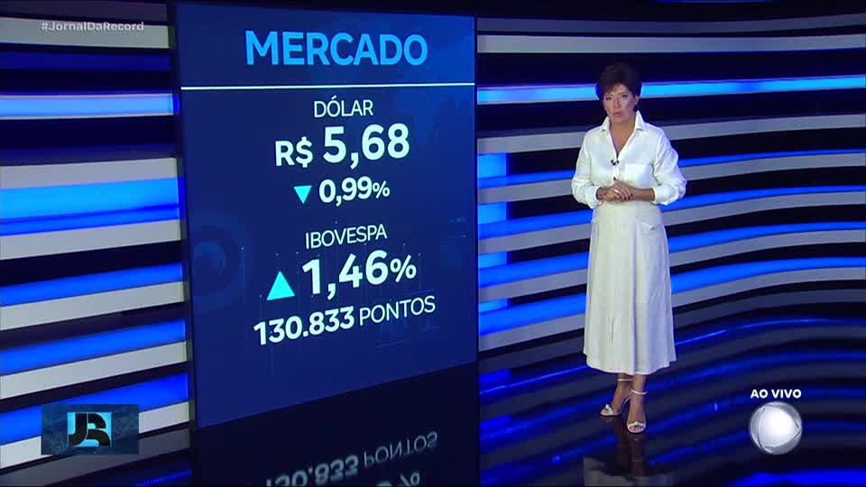 Dólar fecha em R$ 5,68 nesta segunda (17), a menor cotação do ano