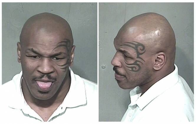 Mike Tyson tem um currículo extenso quando o assunto é confusão. O ex-pugilista ficou seis anos na prisão após ser acusado de estupro pela modelo Desiree Washington. Pouco depois de sair da cadeia, em 1999, ele foi condenado a dois anos de prisão, pena depois reduzida, por agredir um motorista e o carona após um acidente de carro.

Em 2002, Tyson é novamente acusado de estupro e, em 2005, acontece o episódio da agressão ao cinegrafista em São Paulo. A partir daí, Tyson se meteu em confusão durante anos seguidos.

Um ano depois, em 2006, ele foi preso por dirigir sob influência de cocaína e mandado para uma clínica de reabilitação.
Em 2007, a pena de um dia no Arizona por dirigir embriagado, e mais três de liberdade condicional pela posse de cocaína.
Em 2008, o ex-lutador é acusado de financiar o assassinato de dois líderes de uma gangue de Nova York, após eles terem matado seu ex-guarda-costas Darryl Baum