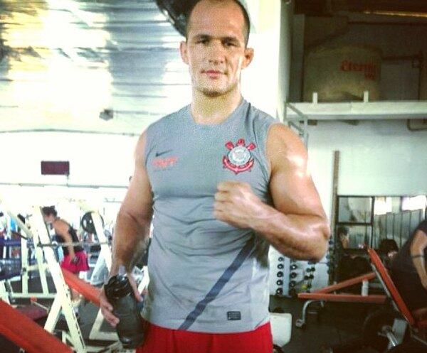 O duelo entre os dois está marcado para o próximo dia 19 de outubro em Houston, nos Estados Unidos