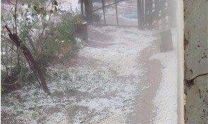 Moradores relataram granizo em várias cidades