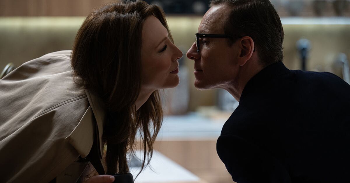 Código Preto: Um Filme de Espiões que Perde o Foco com Cate Blanchett