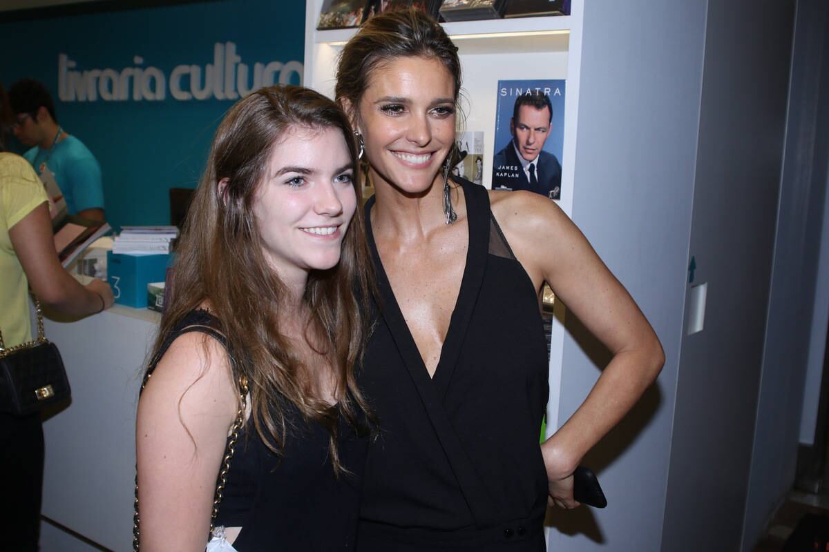 O evento era de lançamento de um livro comemorativo do restaurante Maní, do qual Fernanda Lima é proprietária