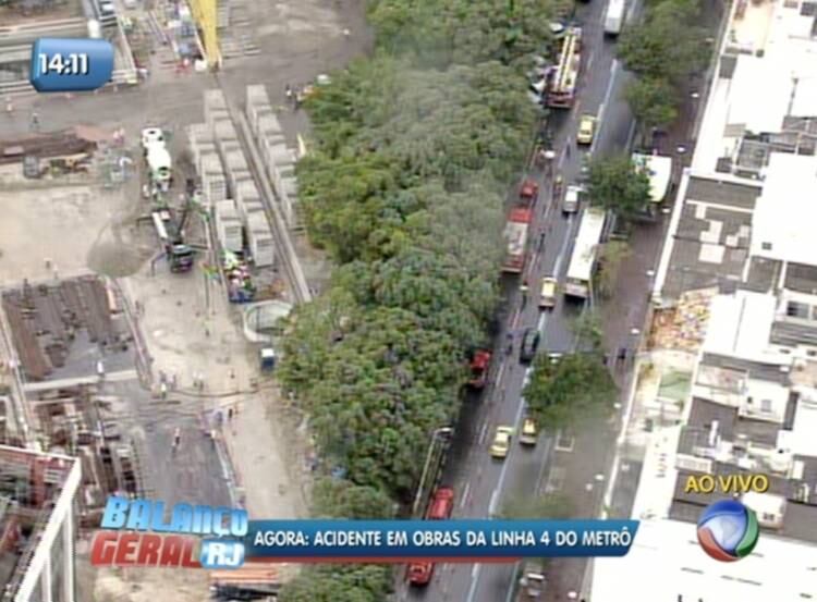 Anéis de concreto que formam os túneis do metrô tombaram