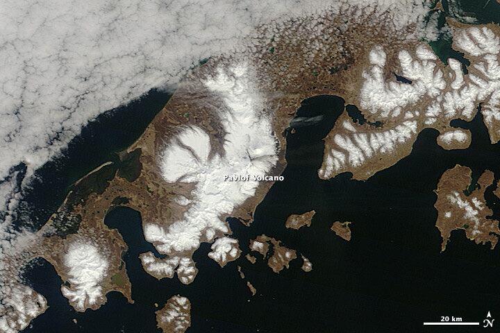 Após entrar em um período de dormência que se iniciou em 1996, o Pavlof voltou a ficar ativo em 2013. Por isso, a Nasa ficará de olho para avisar caso a atividade atual do vulcão ameace causar um erupção real