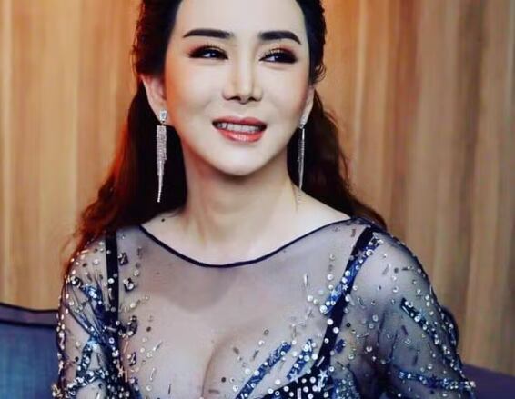 Jakapong Jakrajutatip é coproprietária do concurso Miss Universo