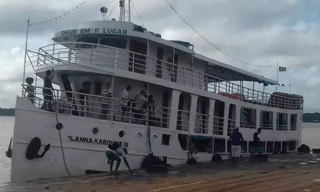 Naufrágio no Amapá deixa 13 mortos e 46 resgatados com vida