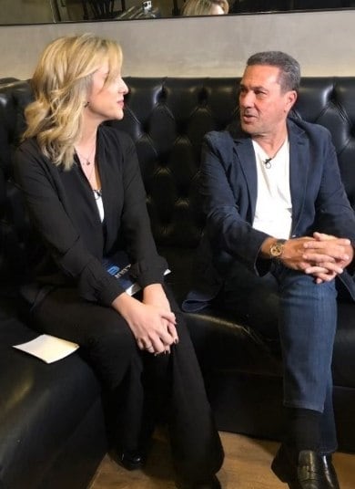 Ele também contou como deu a volta por cima após ser demitido da seleção brasileira, ao ser campeão brasileiro pelo Cruzeiro, Santos e, em 2005, chegar ao Real Madrid. “A maior conquista profissional que já tive, é um reconhecimento trabalhar no maior clube do mundo. Naquela época, trabalhei com os 4 melhores do mundo”, conta. 
O Esporte Fantástico vai ao ar aos sábados, às 10h15, pela Record TV 

