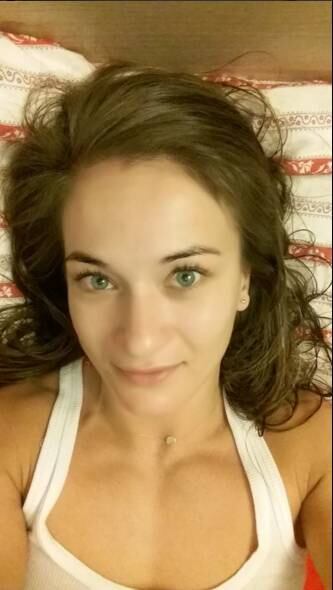 A polonesa Karolina Kowalkiewicz faz o maior sucesso com seus olhos claros