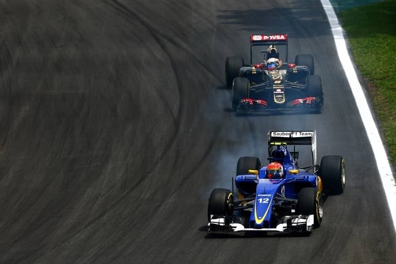 Outro dono da casa, Felipe Nasr protagonizou bons momentos para a torcida com belas ultrapassagens, mas também teve problemas no carro e ficou na 14ª posição
