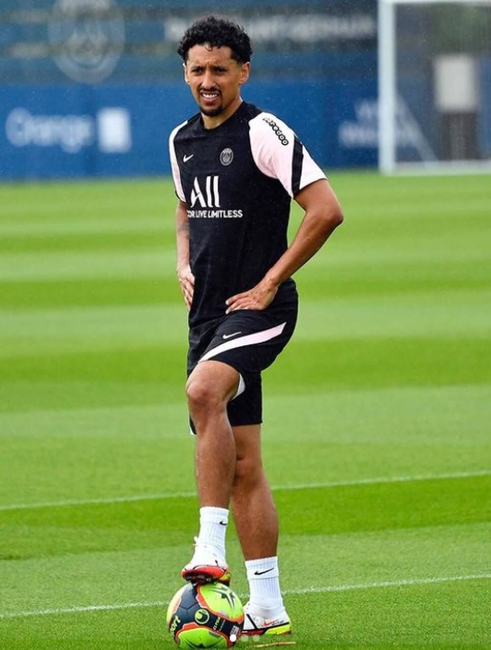 Nome do jogador: Marquinhos - idade: 28 anos - Time atual: PSG - Posição: zagueiro