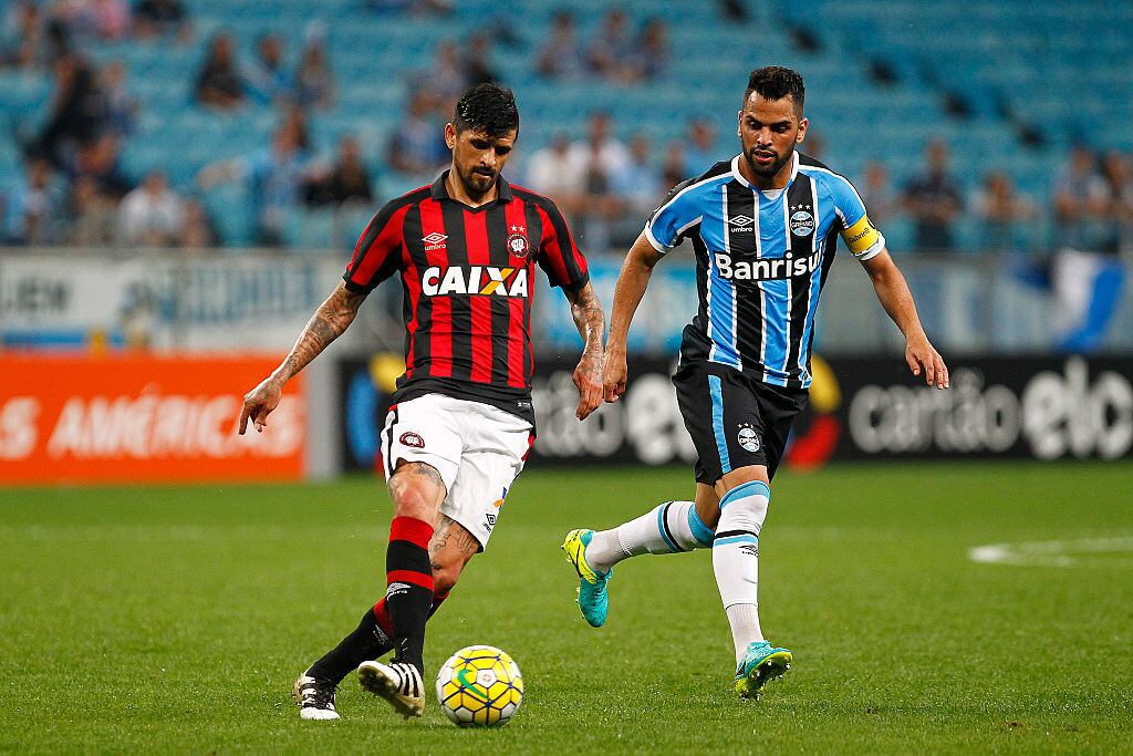 Paranaenses e gaúchos abrem e fecham as quartas de final