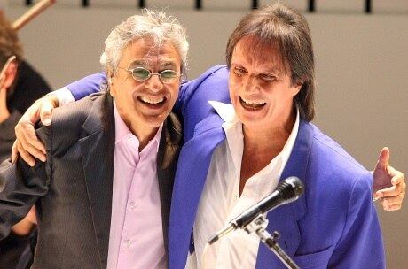 Caetano e Roberto Carlos são contra biografias não autorizadas
