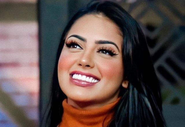 A cantora MC Mirella foi a décima eliminada de A Fazenda 12. A peoa que fez parte do grupo das mulheres no início, acabou fazendo parte do racha, se afastou das peoas e chegou a ocupar um lugar no grupo  "bico preto". Aqui fora, a funkeira se diz arrependida da aproximação com Biel, voltou a lançar clipes e reatou o namoro com Dynho Alves, a quem sempre se declarou durante o confinamento. "Tô chocada. Tô sem palavras", em um stories no instagram