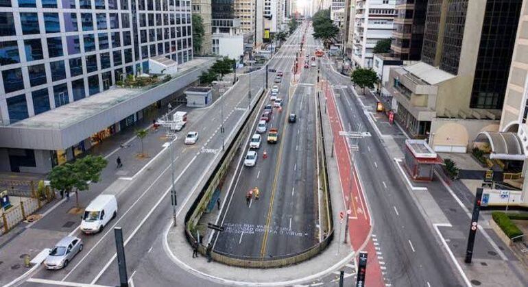 Fique atenta, mesmo se as ruas estiverem mais vazias