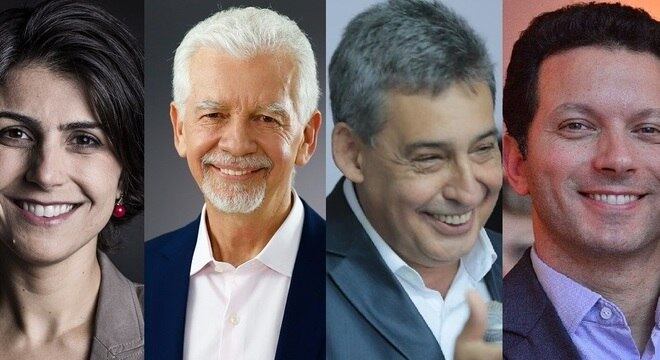 Candidata Manuela D'Ávila, à esquerda da imagem, lidera intenções de voto
