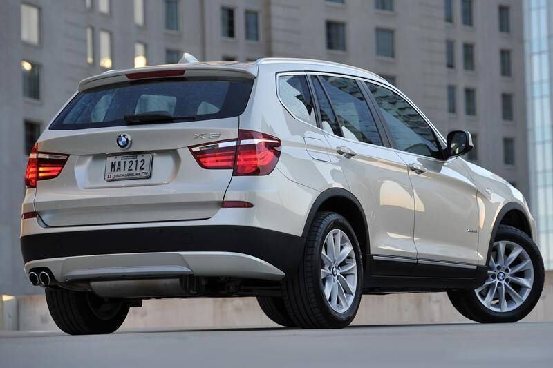 BMW X3 — preços entre R$ 199.950 e R$ 289.950
Saiba tudo sobre carros! Acesse www.r7.com/carros