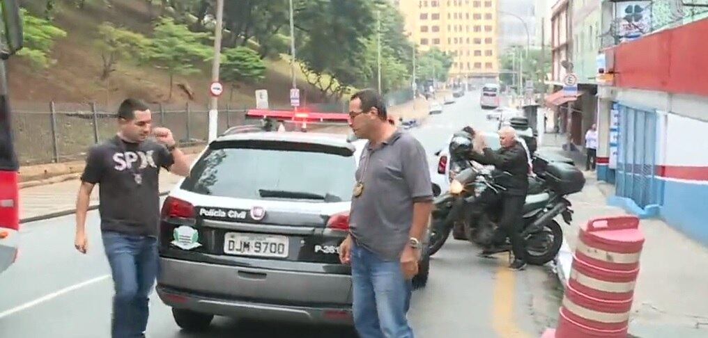 Polícia faz operação contra suspeitos de aplica golpe "Boa Noite Cinderela"