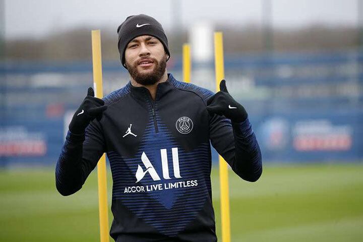 No time de Paris, Neymar já ganhou 10 títulos: 3 campeonatos franceses, 3 Copas da França, 2 Copas da Liga da França e 2 Supercopas da França. O PSG também ganhou a Supercopa de 2019, mas Ney não jogou, machucado.