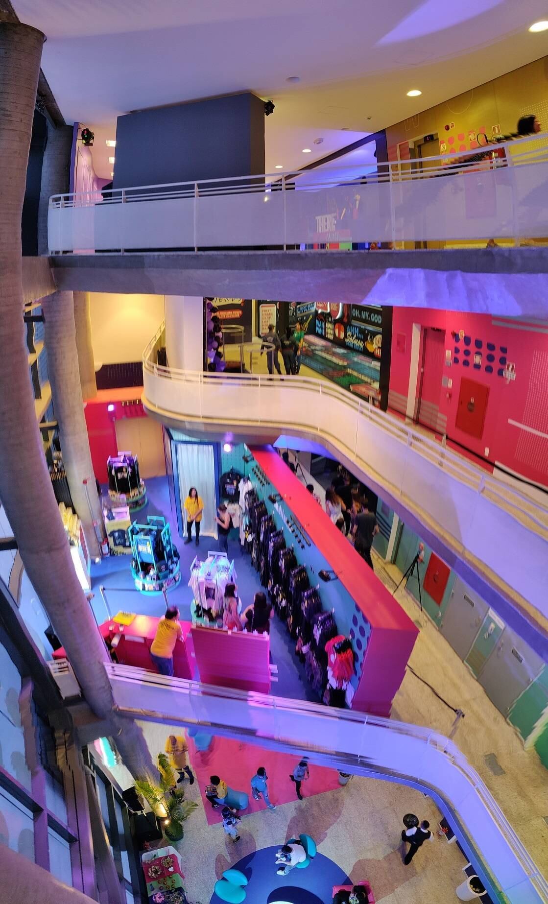 Mas não são só os fãs de Friends que tem seu espaço na exposição. São quatro andares de muitas atrações