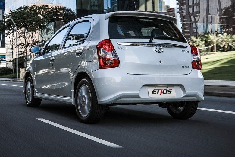 Confira mais imagens do Toyota Etios 2018
