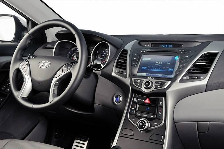 Nas duas voltas na pista de testes da fábrica da Hyundai-Caoa, senti falta de mais porta-objetos na cabine

Saiba tudo sobre carros! Acesse R7.com/carros