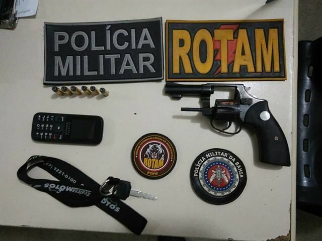 Ambos foram apresentados na carceragem da polícia, onde ficarão a disposição da Justiça