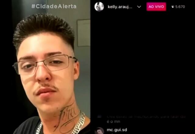 No meio da confusão, o celular da noiva de Salvador, que também estava transmitindo, caiu em uma outra viatura que estava dando assistência ao caso. A conversa de dois policias foi gravada e um deles falava: "Machuca aí, Negão, a mão, aí. Machuca a mão, aí. O rosto. Falou que nós éramos equipe de gordo. Falei: Gordo, não. Nós somos maromba, tio. Eu bato a testa aqui já".