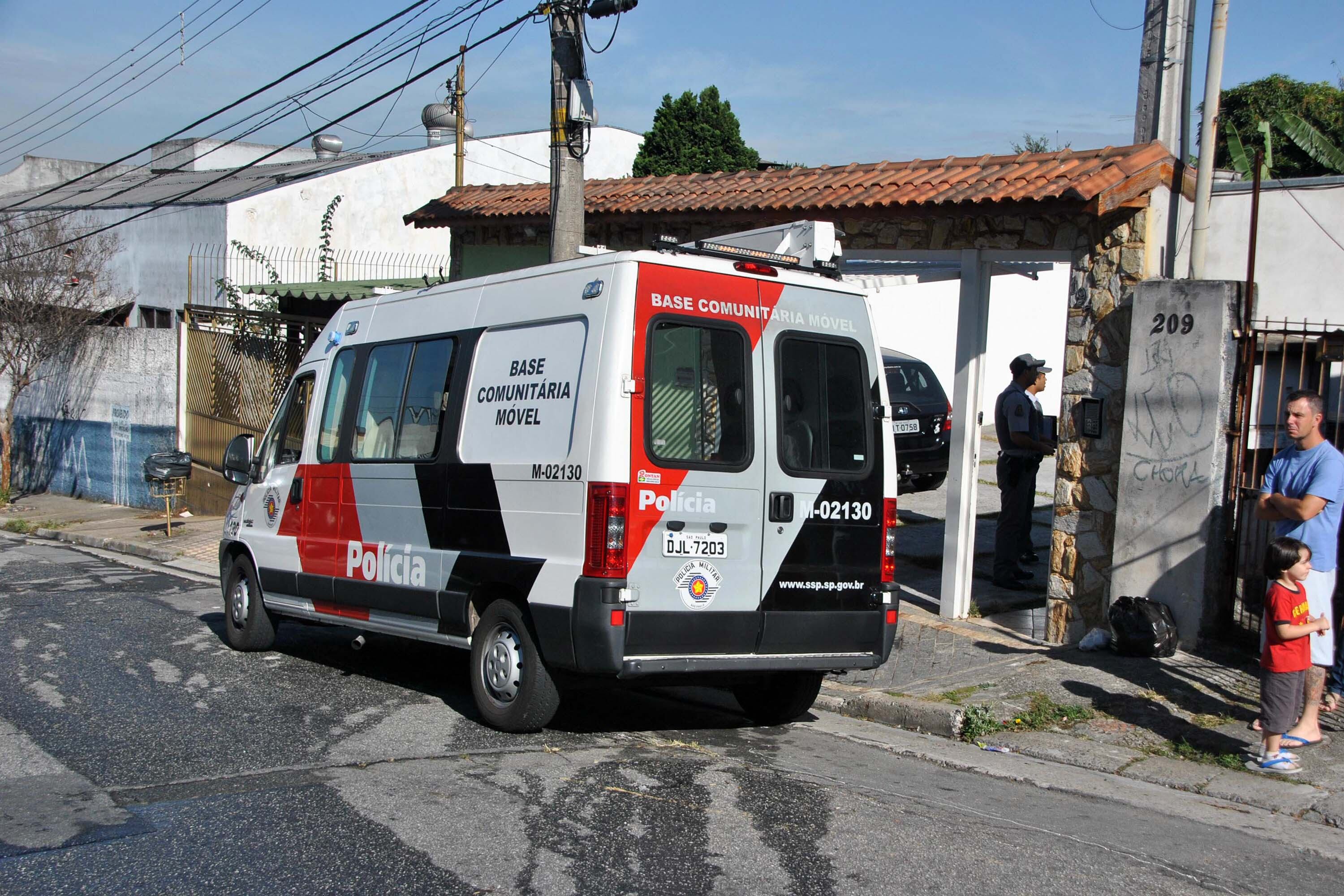 Incêndio atingiu uma casa na Penha e matou uma pessoa